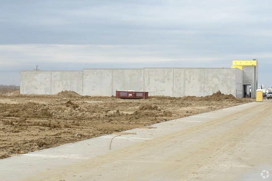 7735-7855 Memorial Blvd, Port Arthur, TX à louer - Photo du bâtiment - Image 3 de 10