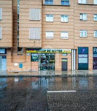 Commerce de détail dans Alcorcón, Madrid à louer Photo intérieure- Image 1 de 11