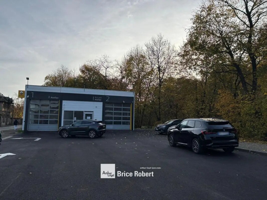 27 Avenue De L'aqueduc, Sainte-Foy-lès-Lyon for lease Primary Photo- Image 1 of 6