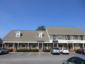 690-698 Bultman Dr, Sumter, SC for lease Building Photo- Image 1 of 1