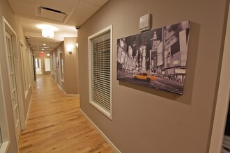 90 Broad St, New York, NY for lease Interior Photo- Image 1 of 9