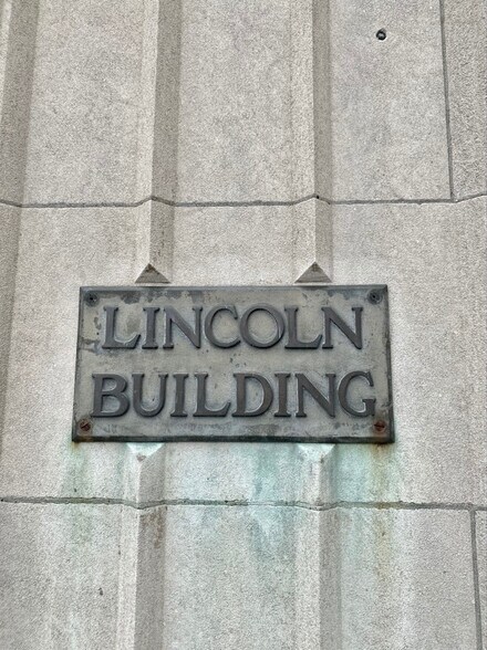 100 Stevens Ave, Mount Vernon, NY à vendre - Photo du bâtiment - Image 3 de 4