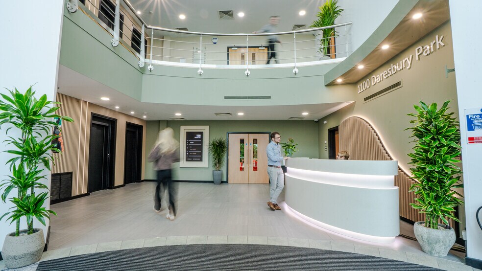 1100 Daresbury Park, Warrington à louer - Photo du bâtiment - Image 2 de 13