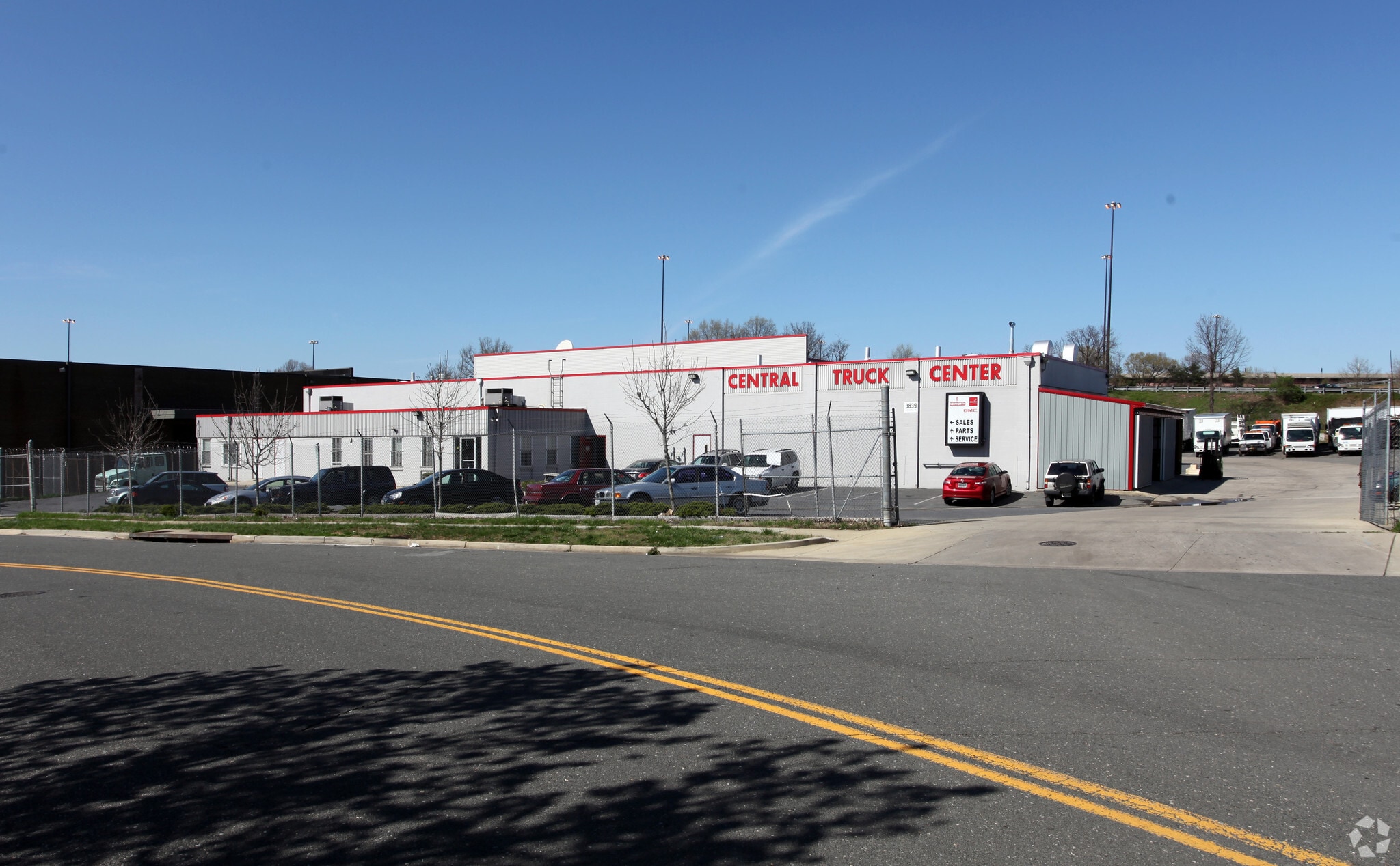 3839 Ironwood Pl, Landover, MD for lease Primary Photo- Image 1 of 5