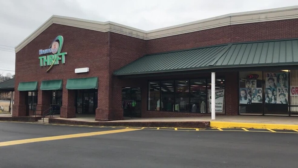 1671-1691 Center Point Pky, Birmingham, AL à louer - Vidéo sur l’inscription commerciale - Image 3 de 51