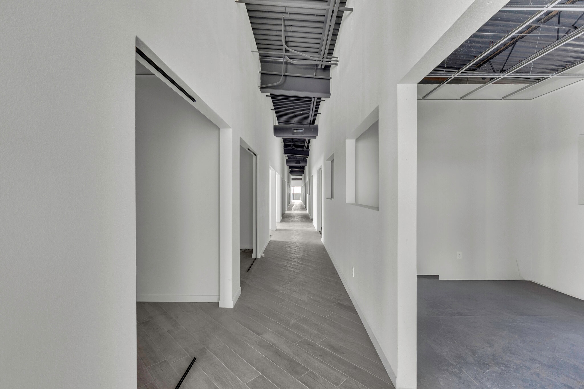 11680 Montana Ave, El Paso, TX for lease Interior Photo- Image 1 of 10