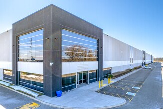 Plus de détails pour 12880 Coleraine Dr, Caledon, ON - Industriel à louer