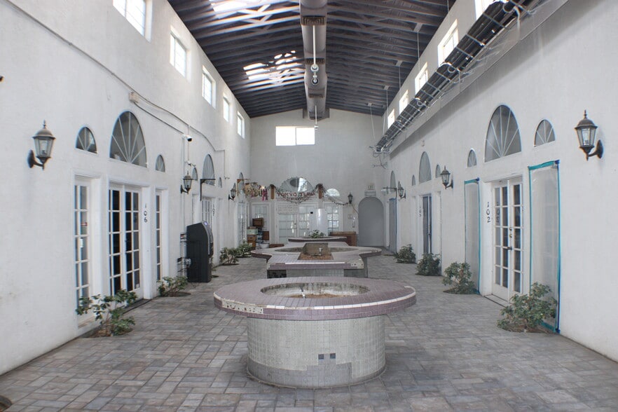 8116 California City, California City, CA for lease - Lobby - Image 2 of 2