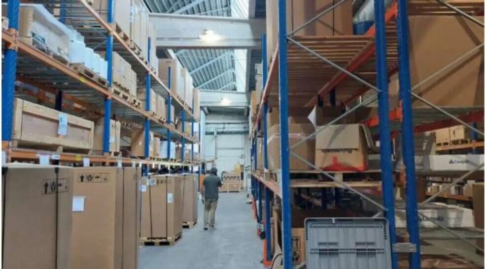 Bureau dans Moissy-Cramayel à louer - Photo intérieure - Image 2 de 5