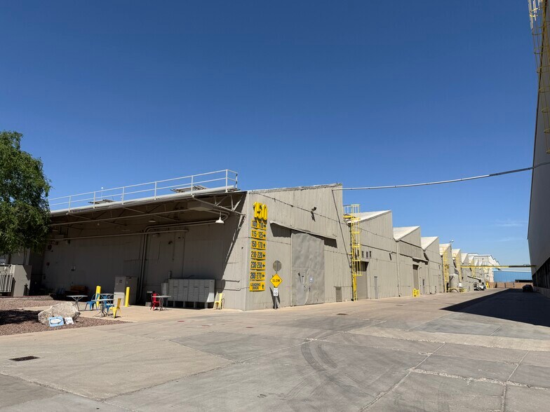 1300 S Litchfield Rd, Goodyear, AZ à louer - Photo du bâtiment - Image 3 de 7