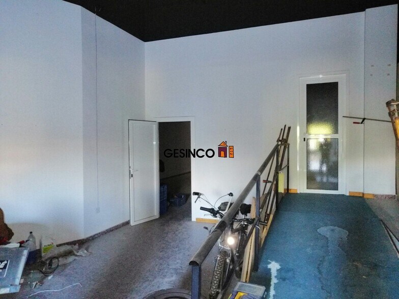 Commerce de détail dans Ontinyent, Valencia à louer - Photo du bâtiment - Image 2 de 3