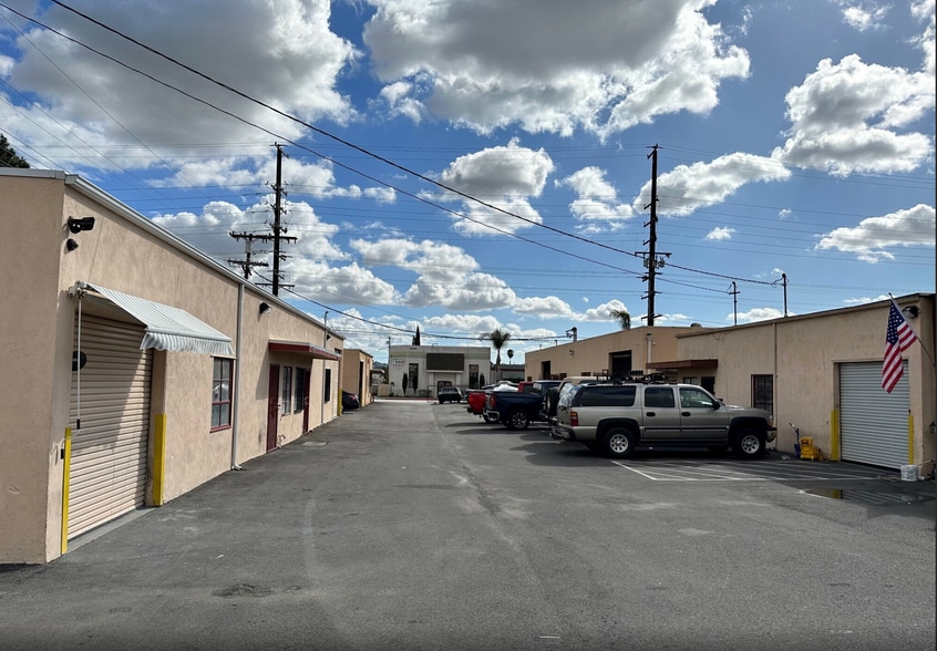 10031 Rush St, South El Monte, CA for lease - Building Photo - Image 2 of 2