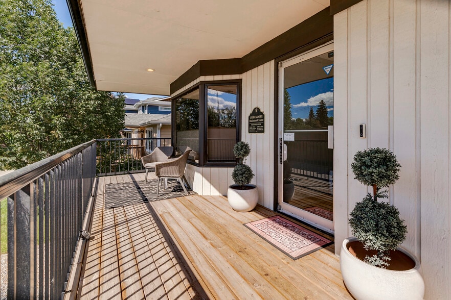 2508 Richmond Rd SW, Calgary, AB for sale - Building Photo - Image 2 of 15