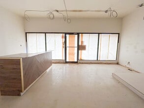 4002 118 Av NW, Edmonton, AB for lease Interior Photo- Image 2 of 6