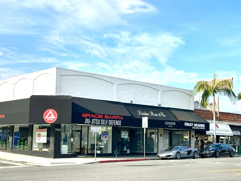 3555 E Coast Hwy, Corona del Mar, CA for lease - Building Photo - Image 2 of 10