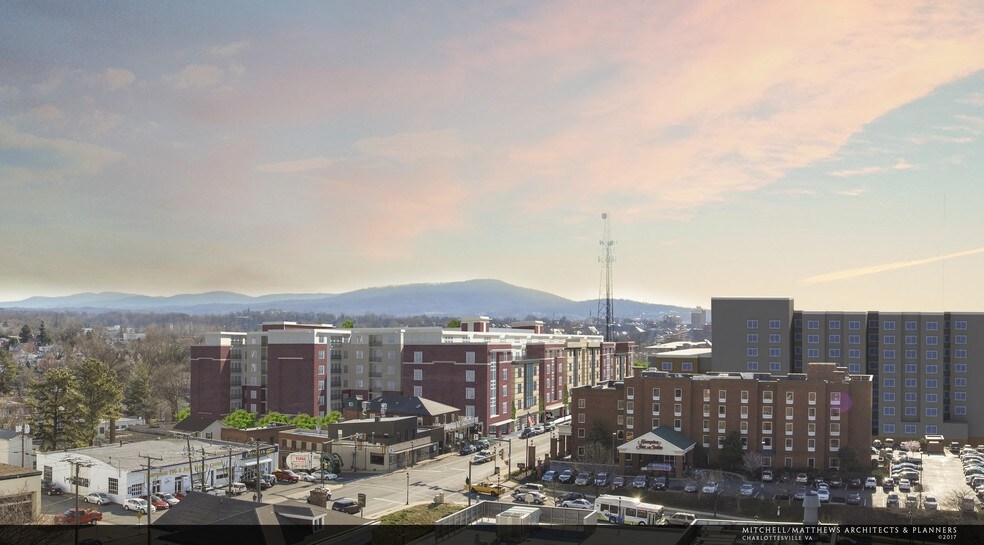 108 10th St NW, Charlottesville, VA à louer - Photo du bâtiment - Image 2 de 4