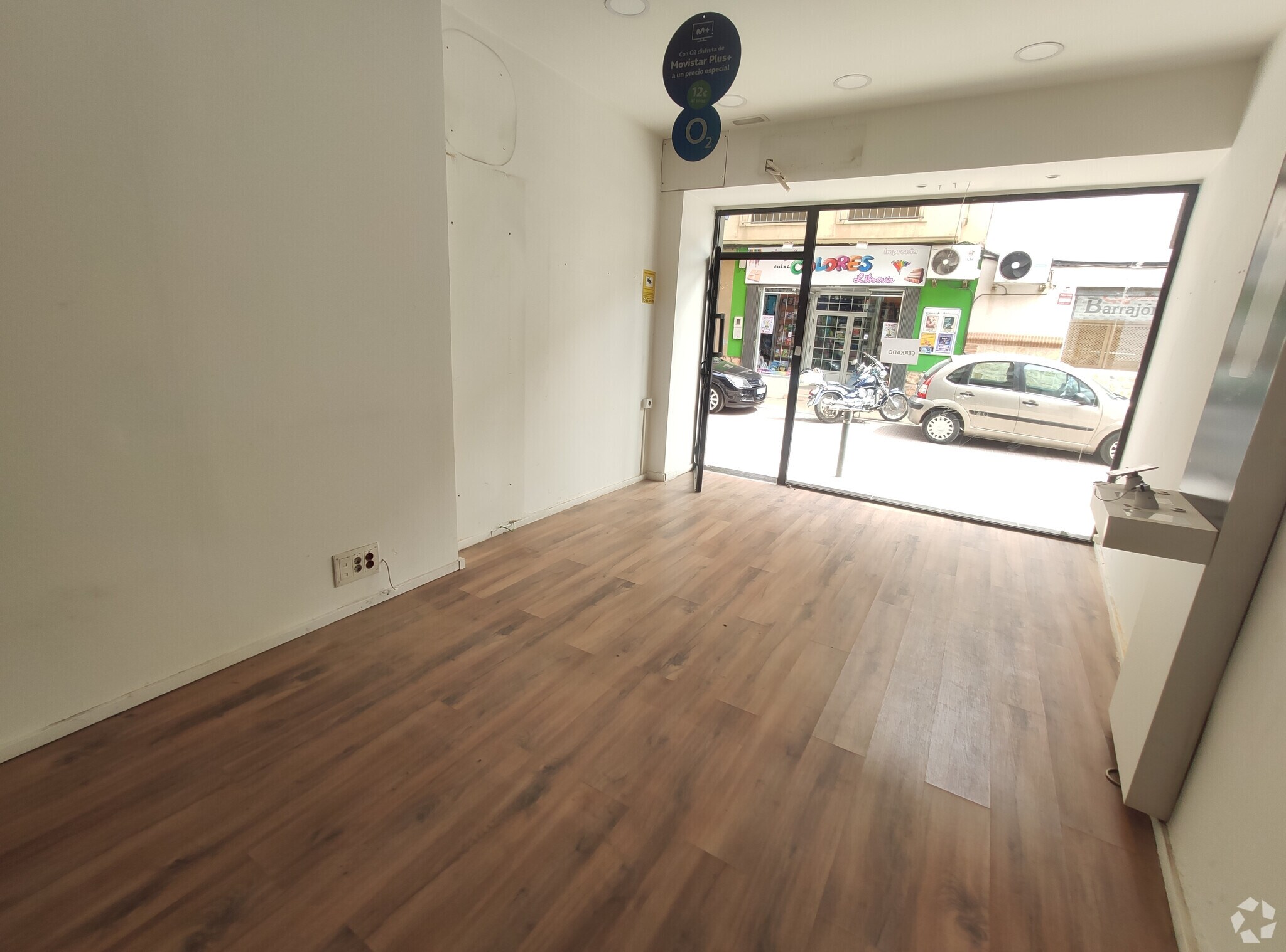 Retail in Quintanar de la Orden, Toledo for lease Interior Photo- Image 1 of 3