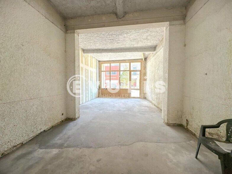 Office in Bordeaux for lease - Building Photo - Image 1 of 6