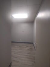 3455 N Desert Dr, East Point, GA for lease Interior Photo- Image 1 of 3