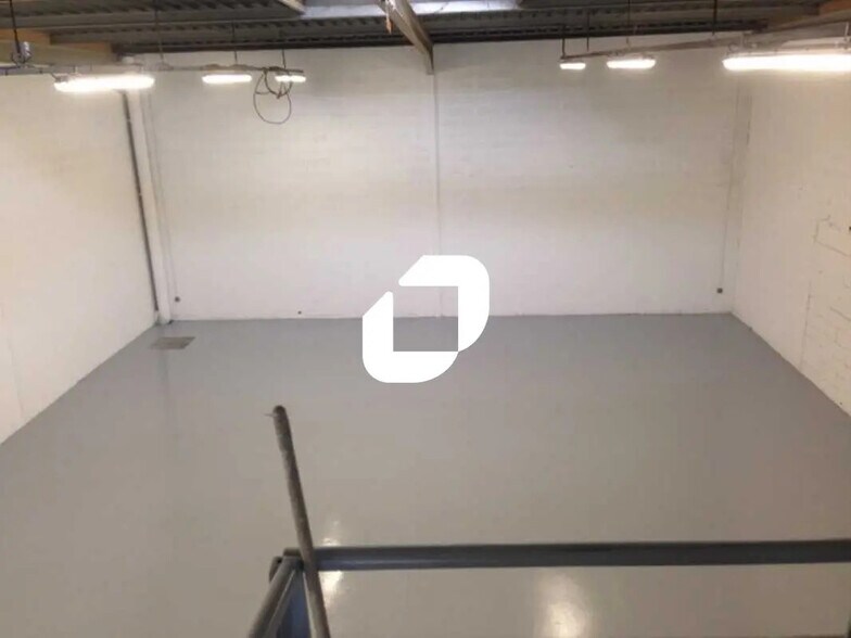 Flex dans Bobigny à louer - Photo intérieure - Image 3 de 16