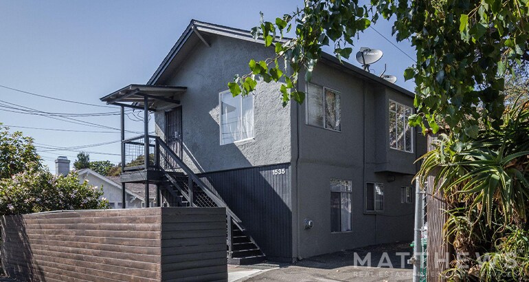 1535 Julia St, Berkeley, CA à vendre Photo du bâtiment- Image 1 de 1