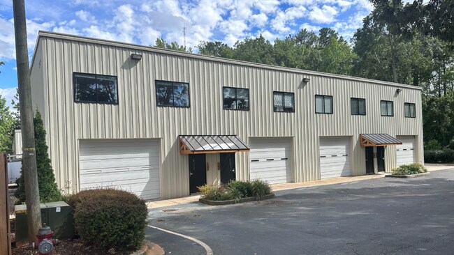 Plus de détails pour 809 Mt Vernon Rd, Raleigh, NC - Local d'activités à louer
