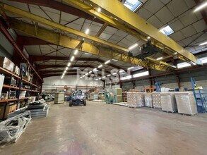 Chemin Des Lats, Messimy for lease Interior Photo- Image 1 of 8