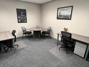 600 Boulevard S, Huntsville, AL à louer Photo intérieure- Image 1 de 5