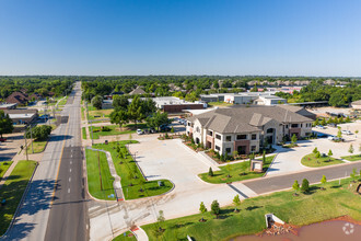 401 S Coltrane Rd, Edmond, OK - AÉRIEN  Vue de la carte - Image1