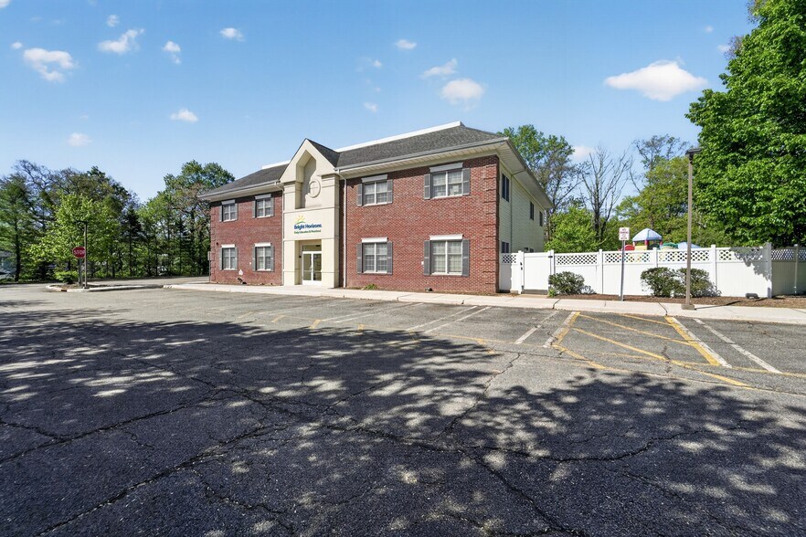 101 US Highway 206, Flanders, NJ à vendre - Photo du bâtiment - Image 2 de 7