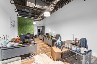 701-705 N Andrews Ave, Fort Lauderdale, FL for lease Interior Photo- Image 2 of 3