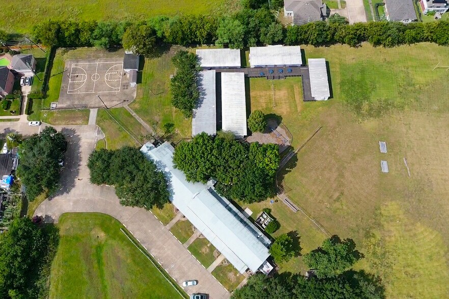 7400 Eldridge Pky, Houston, TX à vendre - Photo principale - Image 1 de 19