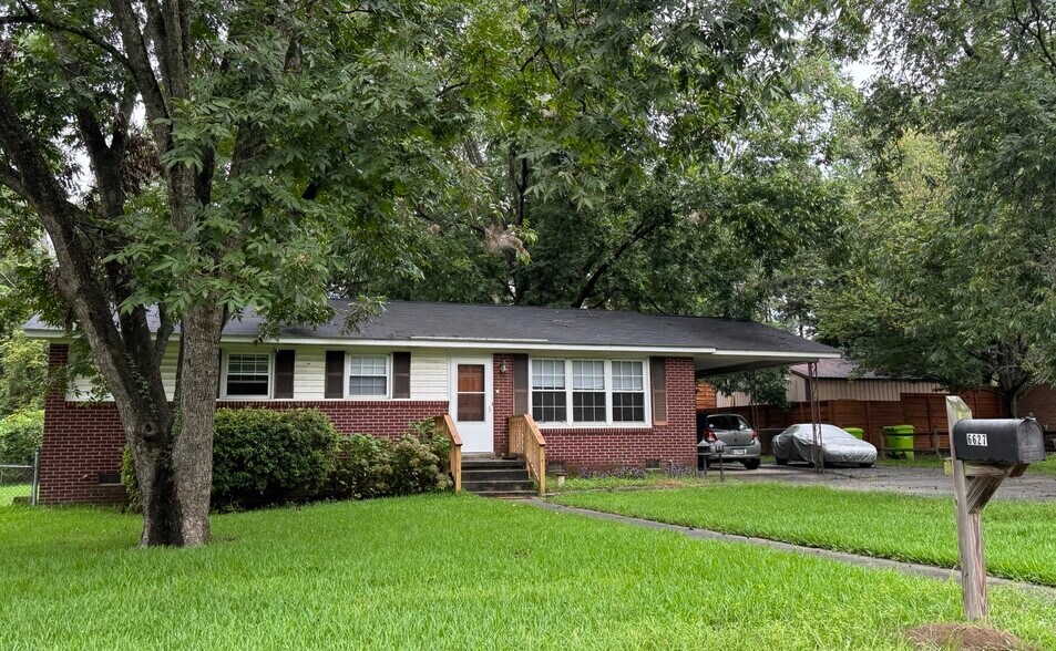 Columbia Single Family Home Portfolio portefeuille de 3 propriétés à vendre sur LoopNet.ca - Photo du bâtiment - Image 2 de 3