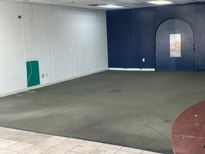 4180 S Jones Blvd, Las Vegas, NV for lease Interior Photo- Image 2 of 4