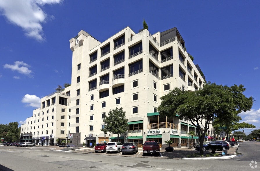 8411 Preston Rd, Dallas, TX for lease - Primary Photo - Image 1 of 13