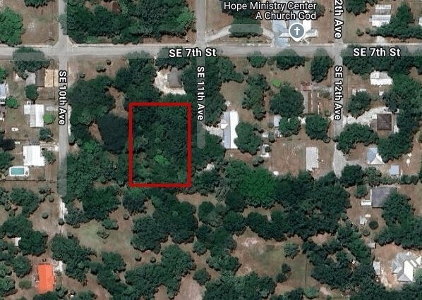 704 10th Ave, Okeechobee, FL à vendre - Photo du bâtiment - Image 2 de 4