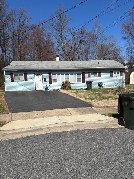 67 Kennard Dr, Newark, DE à vendre - Photo principale - Image 1 de 1