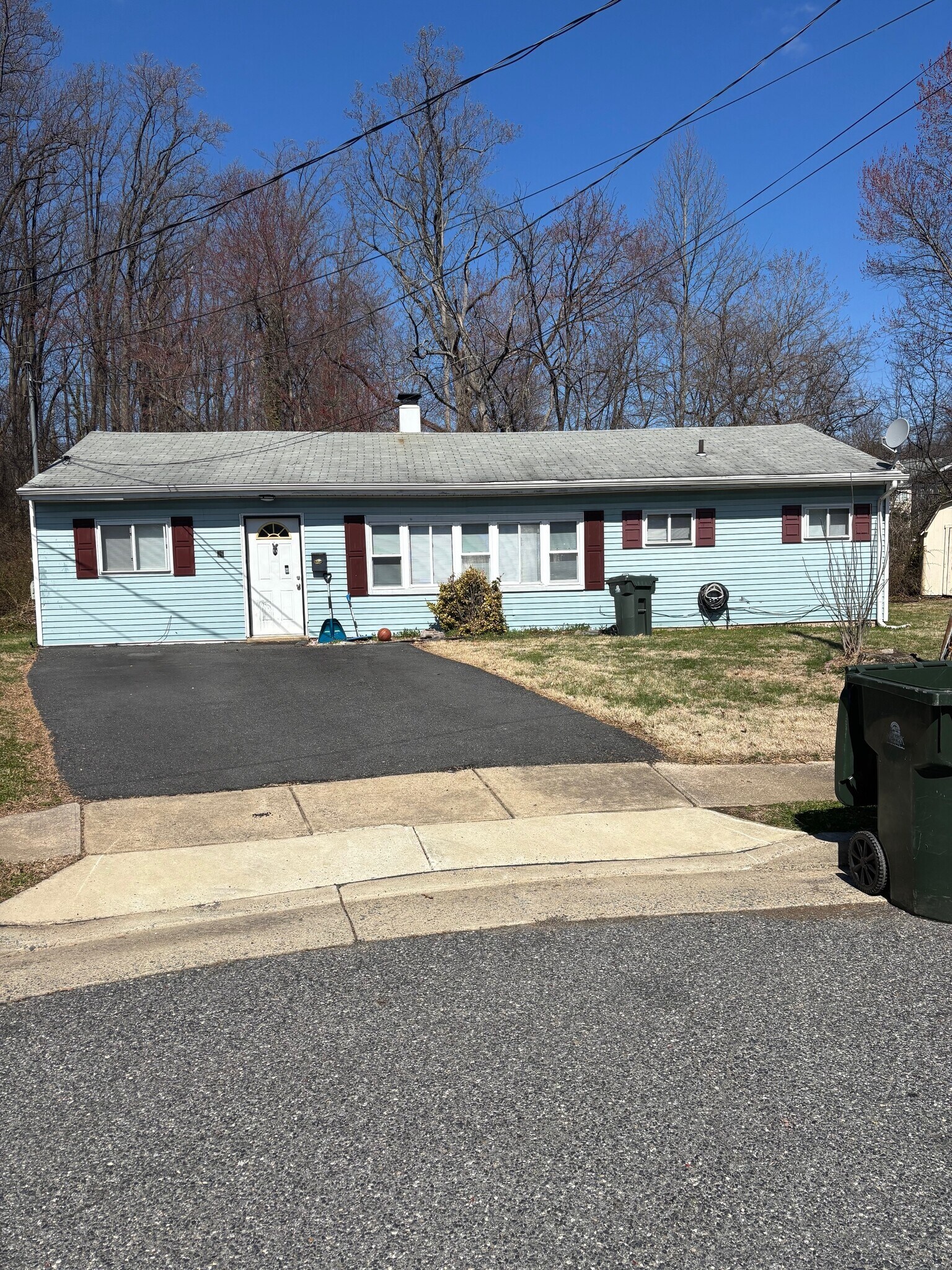 67 Kennard Dr, Newark, DE for sale Primary Photo- Image 1 of 2