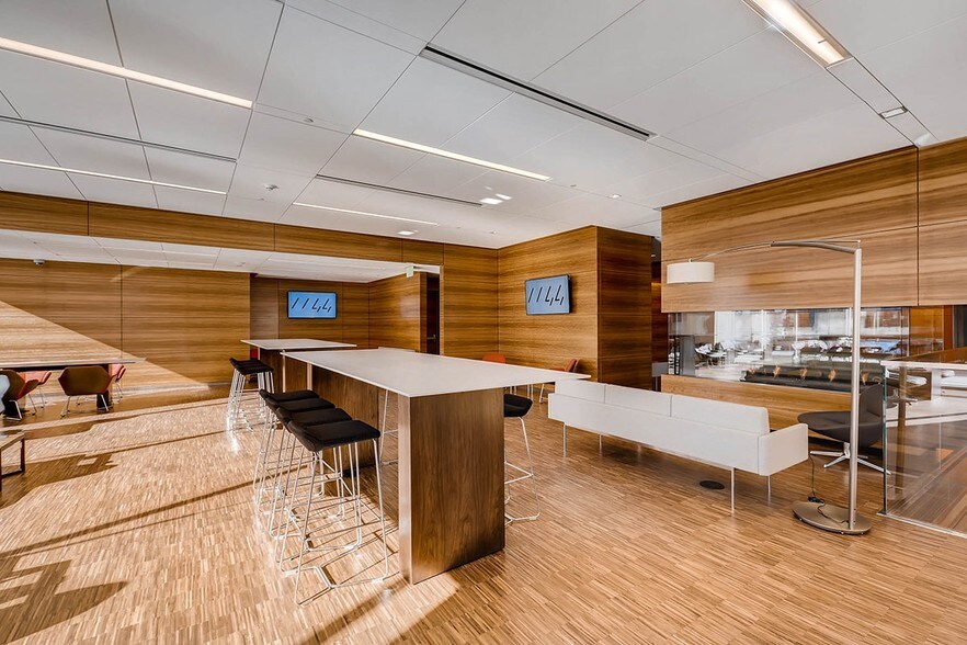 1144 15th St, Denver, CO à louer - Photo intérieure - Image 3 de 7