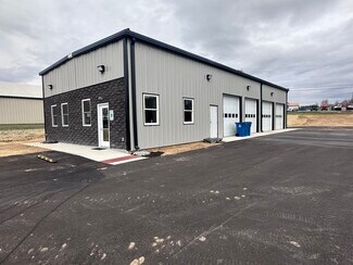 Plus de détails pour 2243 Commerce Pky, La Grange, KY - Commerce de détail à vendre