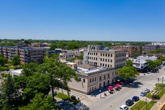 105 S York St, Elmhurst, IL - Aérien  Vue de la carte - Image1