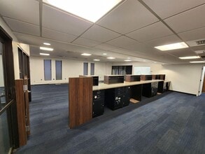540 Middle Neck Rd, Great Neck, NY for lease Interior Photo- Image 1 of 2