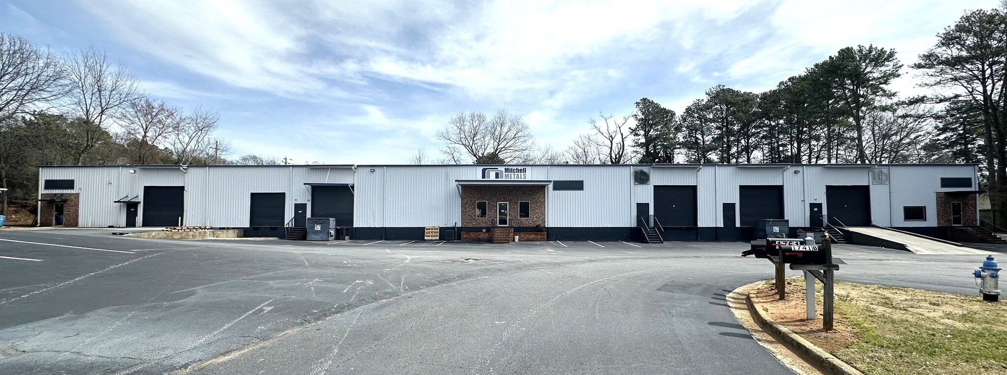 1761 McCoba Dr SE, Smyrna, GA for lease Building Photo- Image 1 of 10