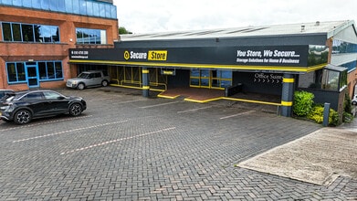 574 Manchester Rd, Bury for lease Interior Photo- Image 2 of 18