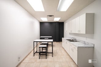 3530 Forest Ln, Dallas, TX à louer Photo intérieure- Image 2 de 4