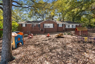 Plus de détails pour 957 Astor Ave, Forest Park, GA - Commerce de détail à vendre