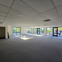 32020 1st Ave S, Federal Way, WA for lease Interior Photo- Image 2 of 4