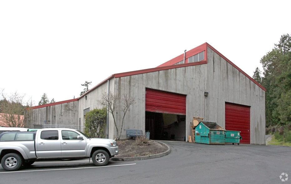 10421 Burnham Dr NW, Gig Harbor, WA à louer - Photo du bâtiment - Image 2 de 2