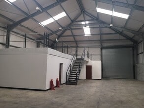 2 Tealgate, Hungerford à louer Photo intérieure- Image 2 de 6