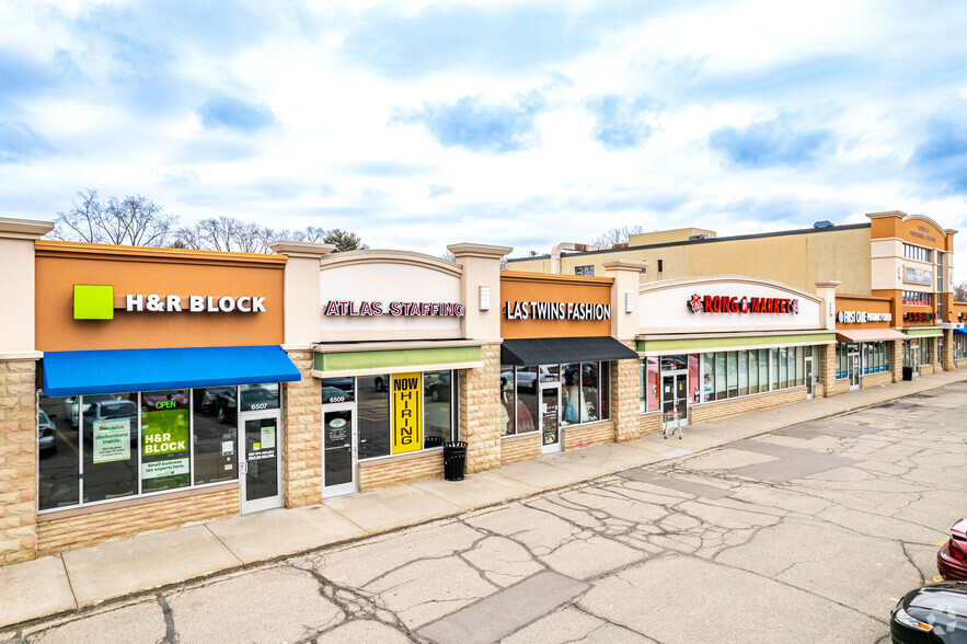 10 E 66th St, Minneapolis, MN for lease - Primary Photo - Image 1 of 13